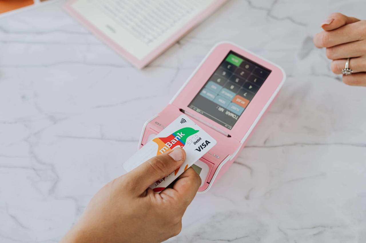 Credit history when using Credit Cards