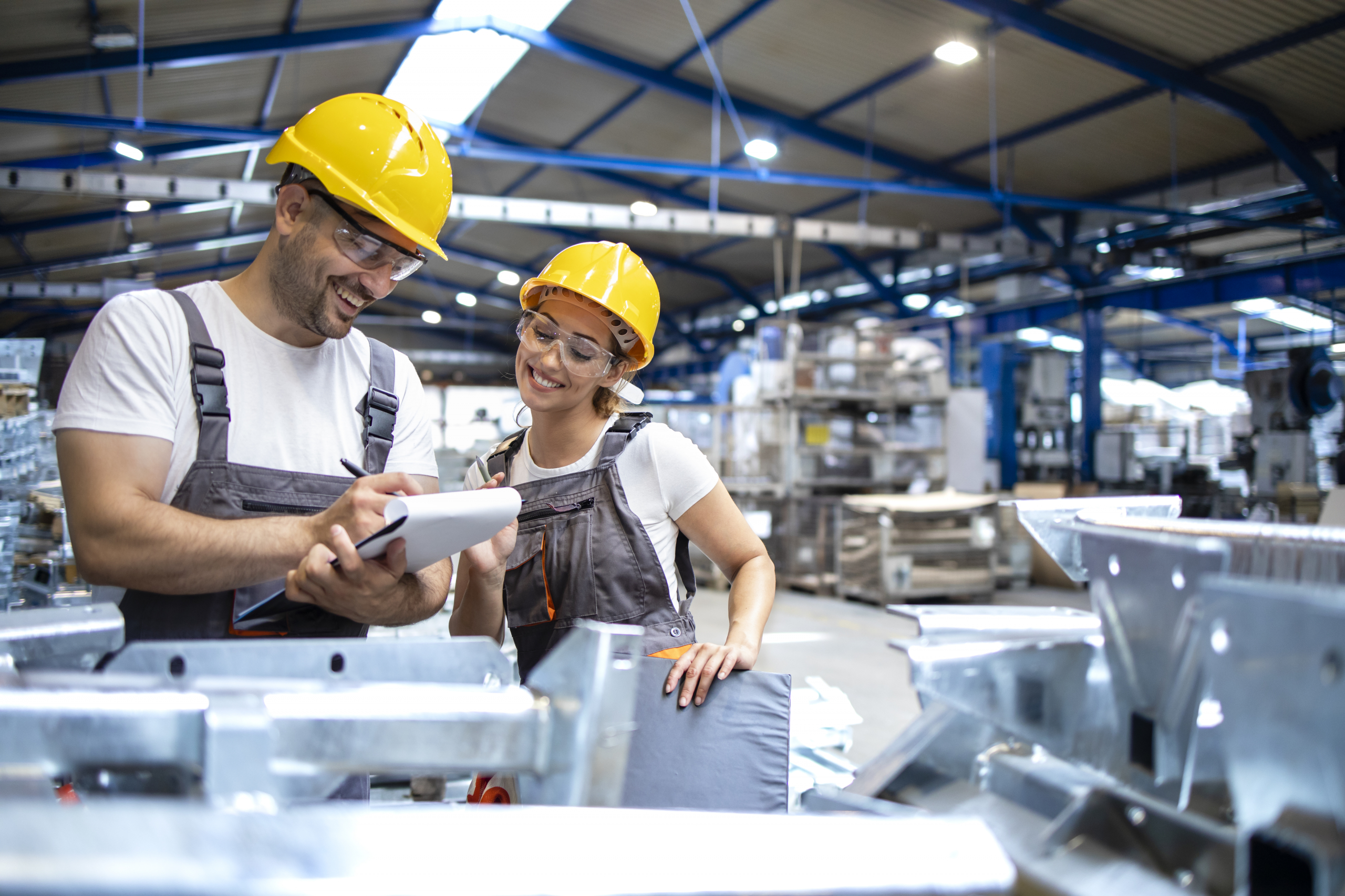 AI is a powerful technology for managing logistics and supply chains in manufacturing processes