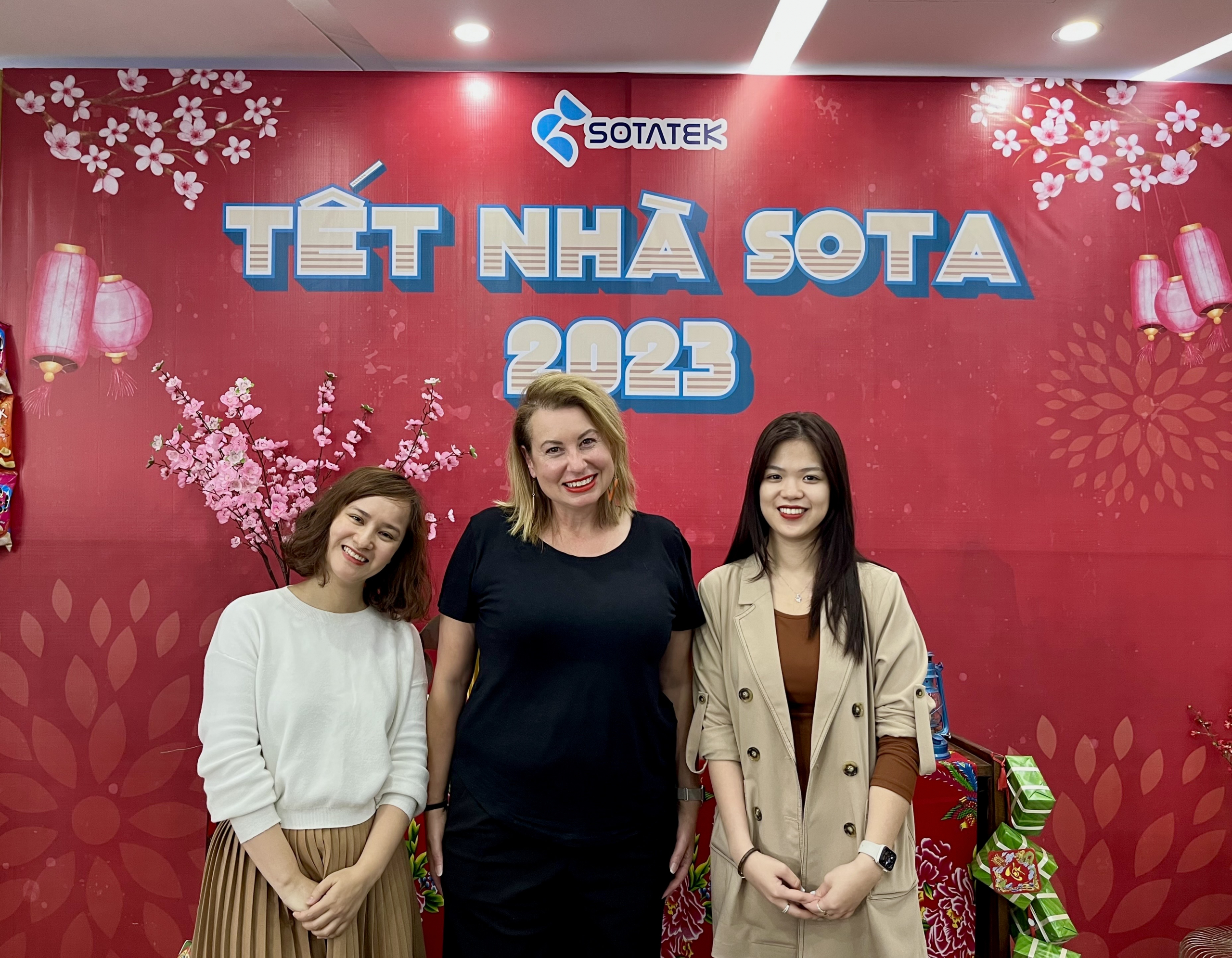 SotaTek-welcomes-Good-Hands-Managing-Director-to-the-office