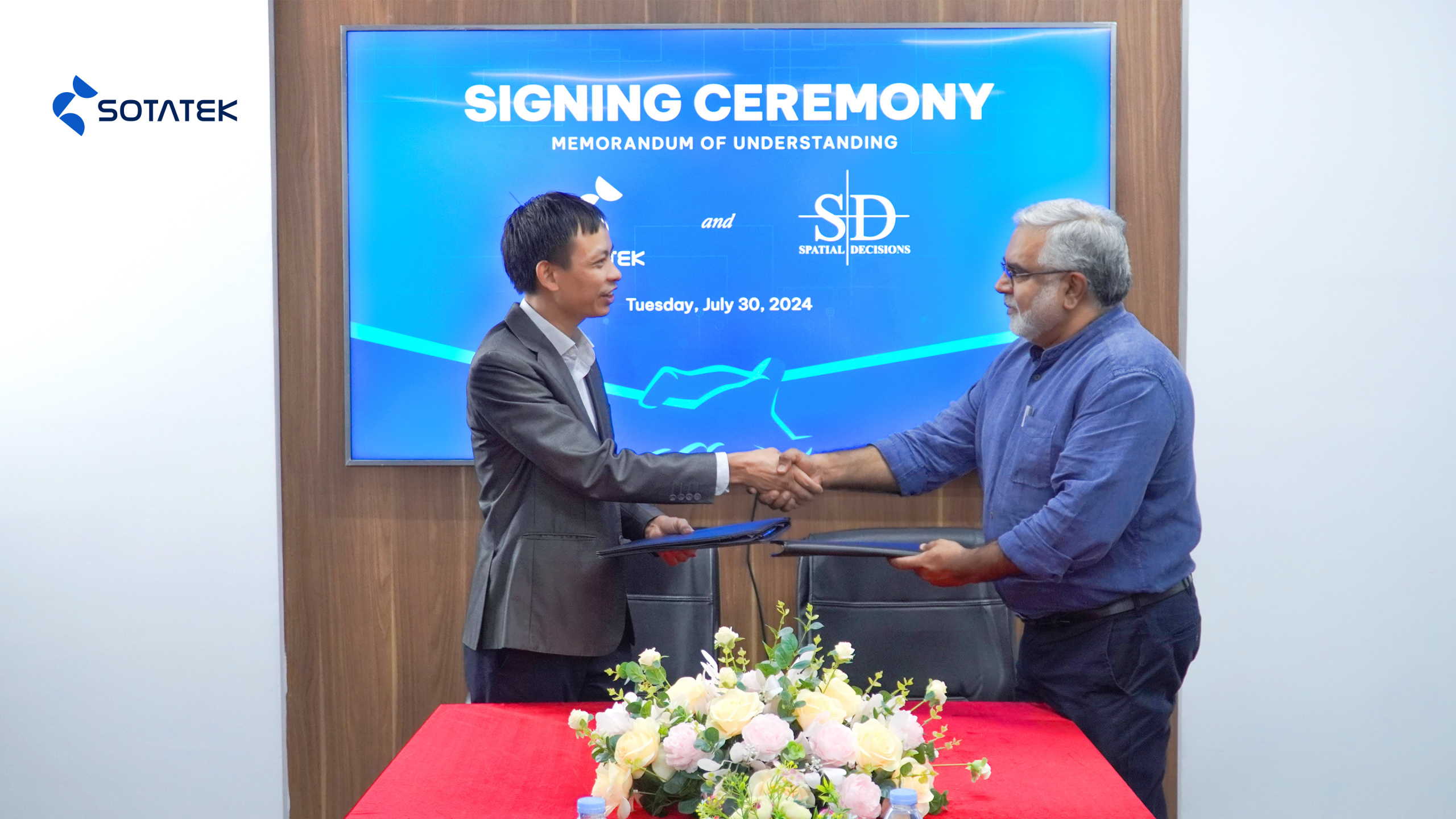 sotatek-spatial-decisions-official-signing-hanoi